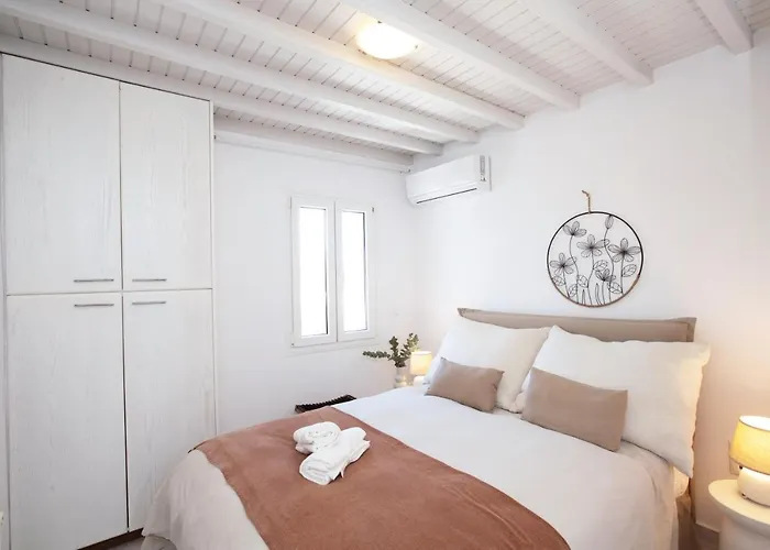 Sunny Villa Roselani