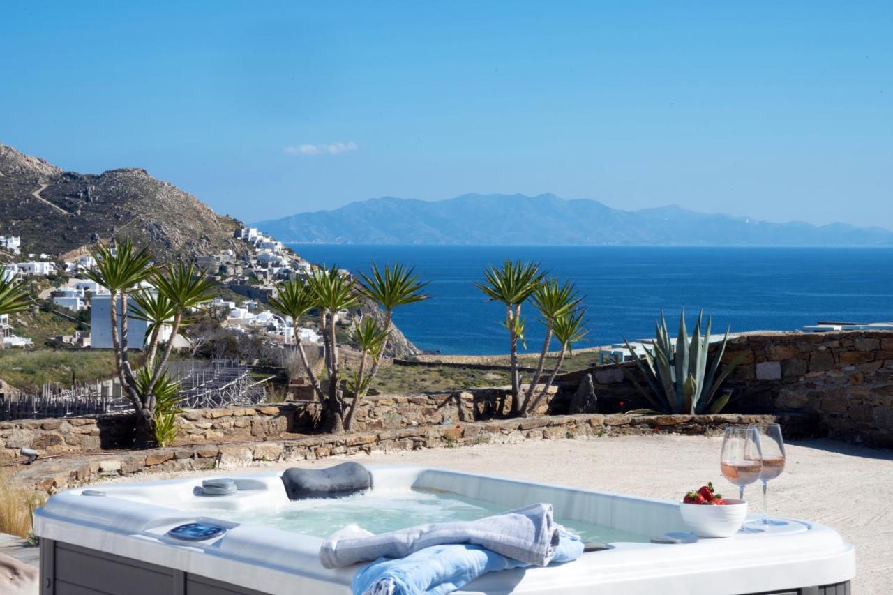 Sunny Roselani Mykonos Town